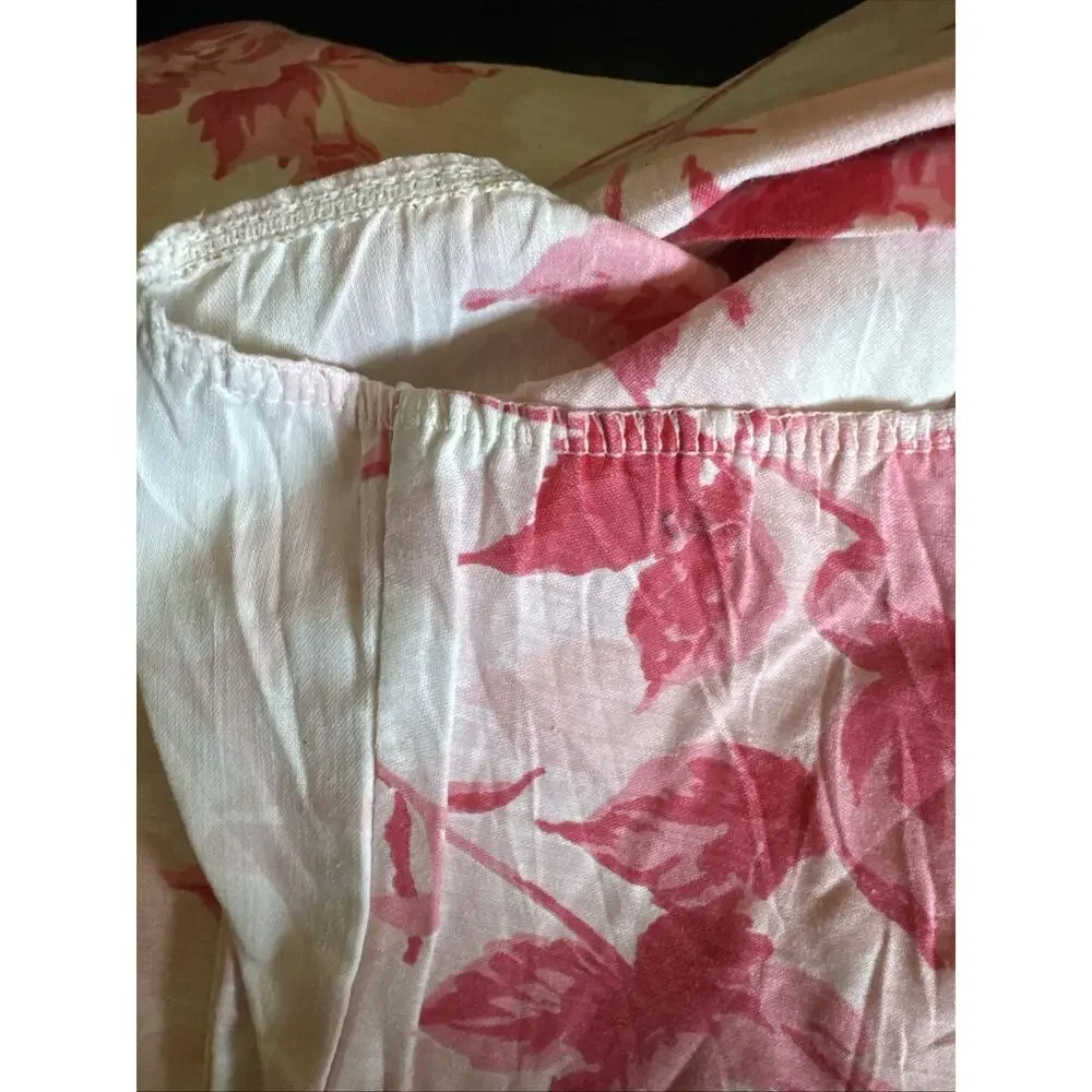VTG Thomaston New Era Pink And White Flower/ Double Flat & Fitted Set